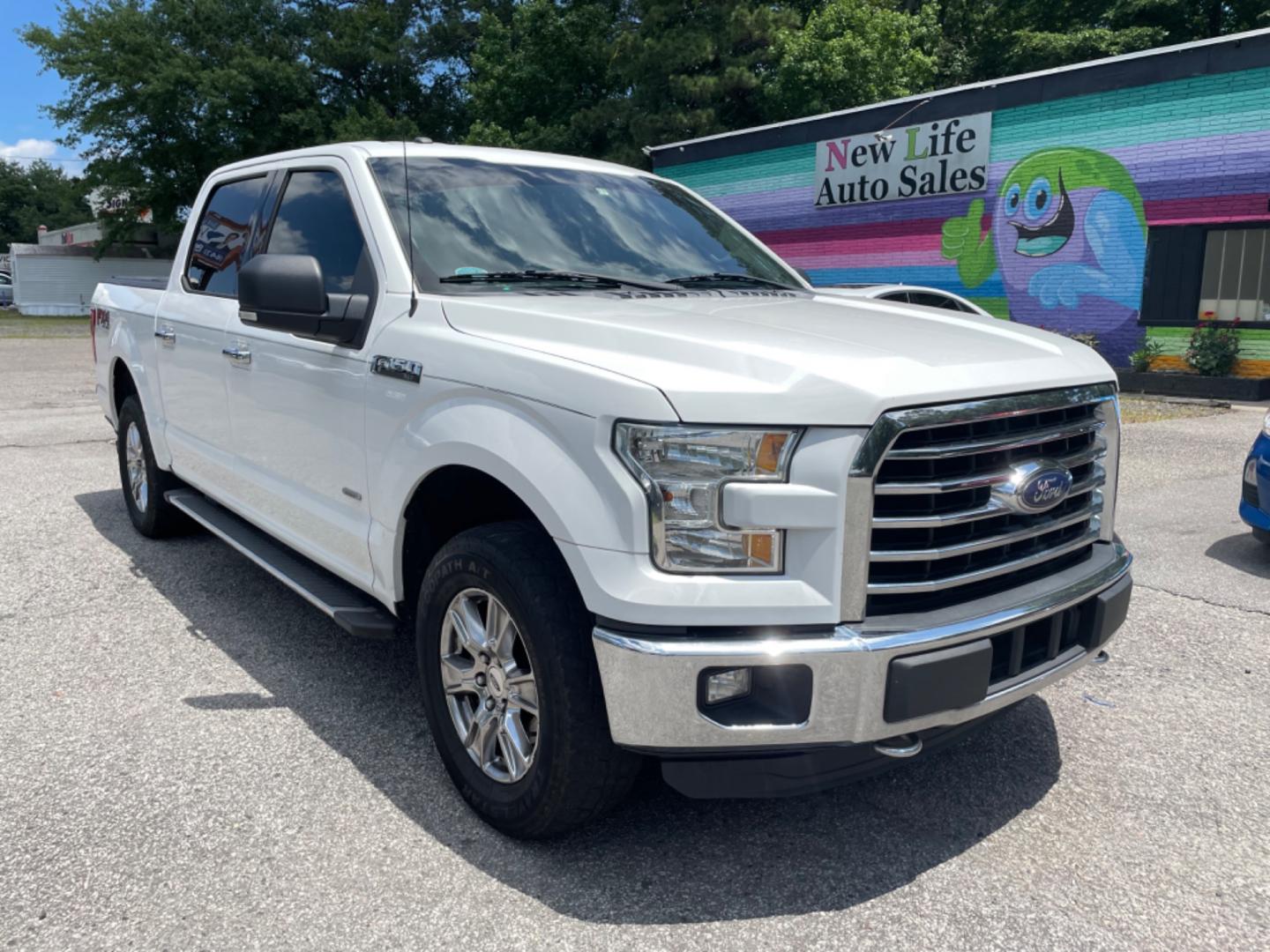 2016 WHITE FORD F-150 XLt (1FTEW1EP1GF) with an 2.7L engine, Automatic transmission, located at 5103 Dorchester Rd., Charleston, SC, 29418-5607, (843) 767-1122, 36.245171, -115.228050 - Clean CarFax (no accidents reported!) CD/AM/FM/Sat/Bluetooth, Dual Climate Control, Power Everything (windows, locks, seats, mirrors), Rear Power Sliding Window, 2 Power Inverters, Keyless Entry, Running Boards, Bed Cover, Tow Package, Chrome Wheels. Local Trade-in! 163k miles Located at New Life A - Photo#0